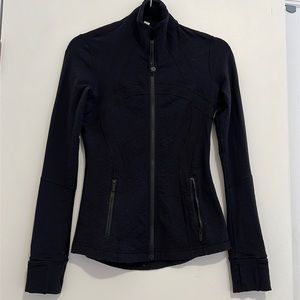 Lululemon Zip Up — Size 4, Navy & Black